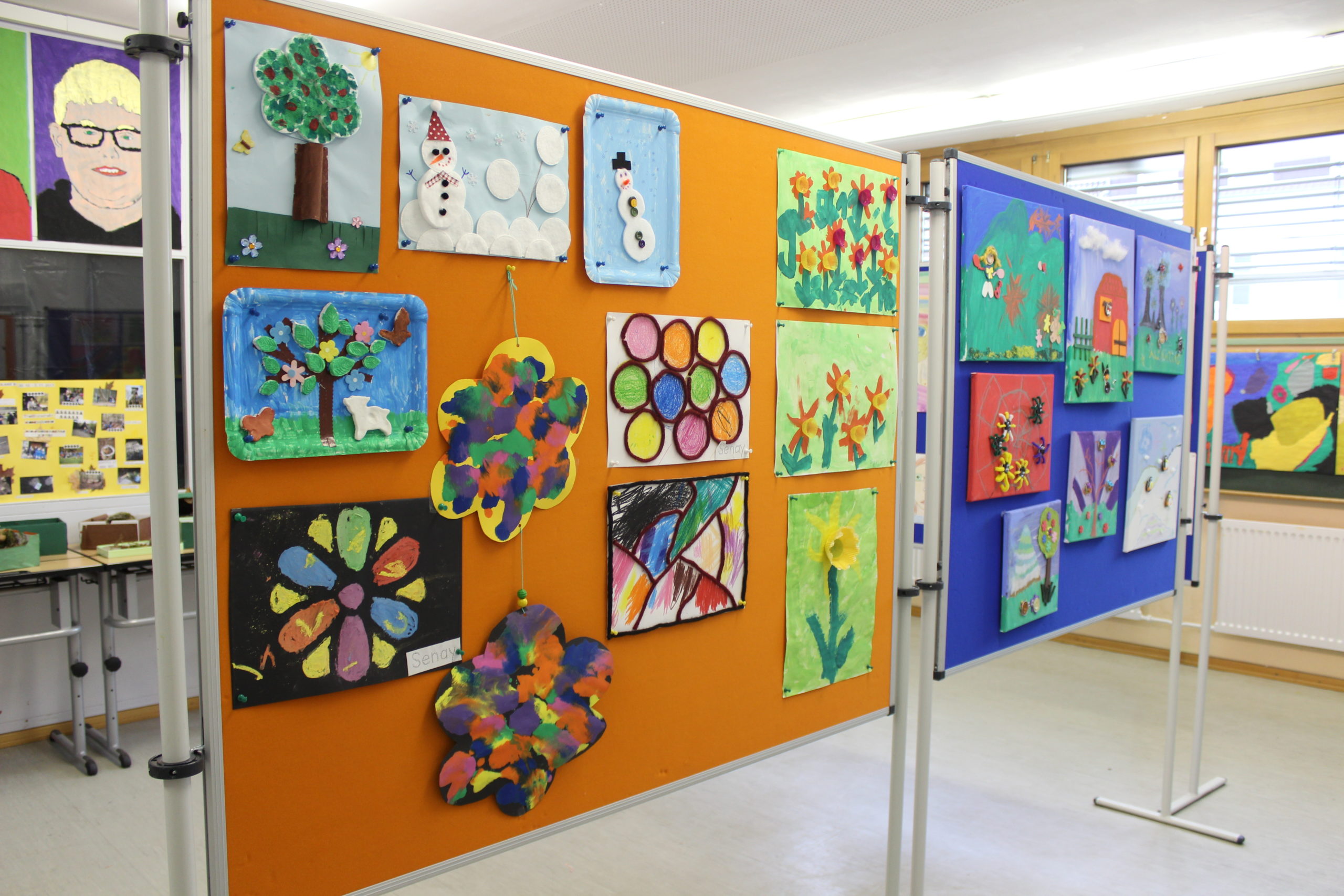 Kunst aus der Schule Foto